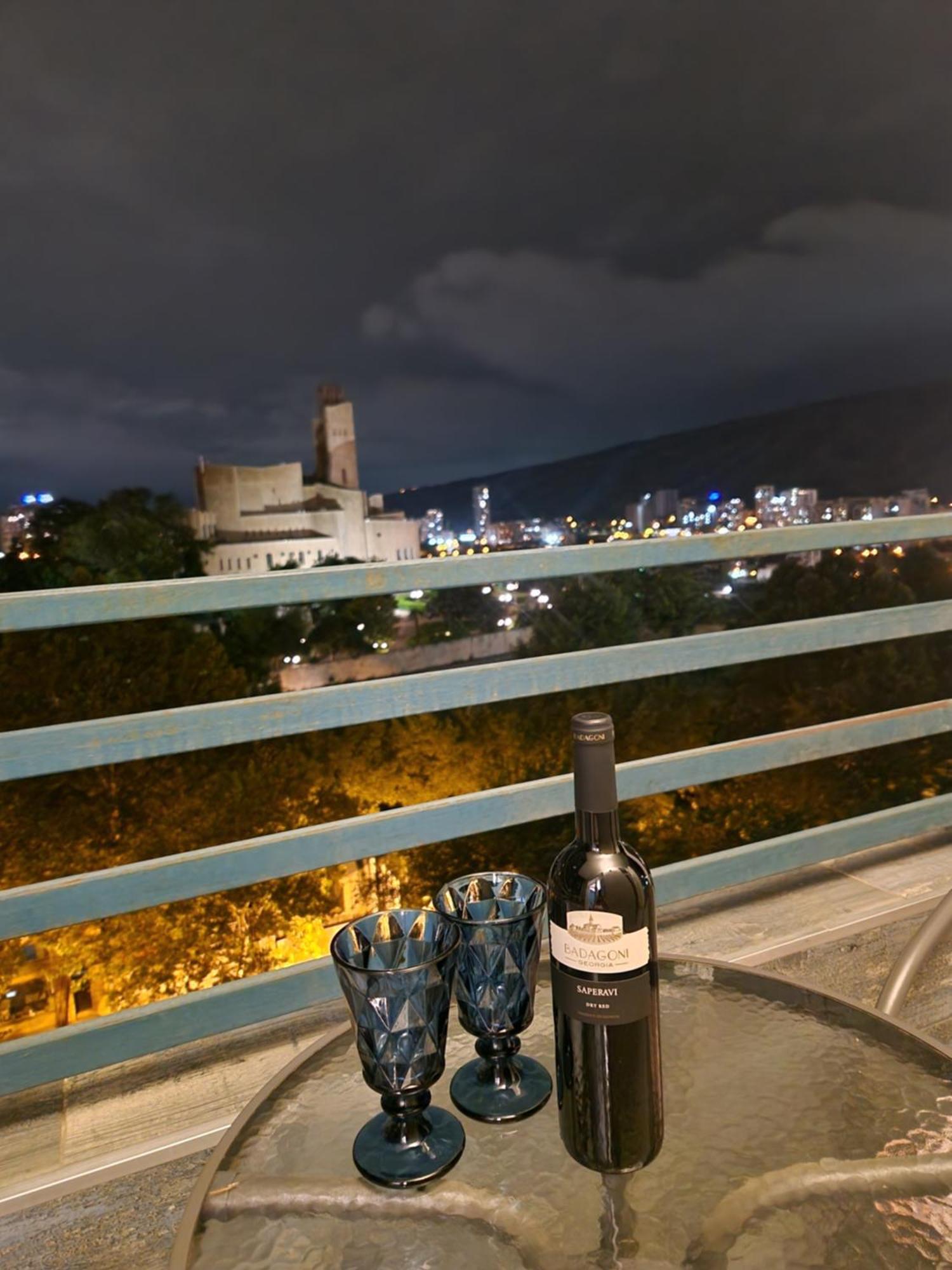 Fantaflat Old Tbilisi Apartment エクステリア 写真