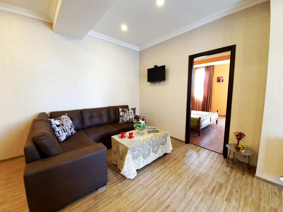 Fantaflat Old Tbilisi Apartment エクステリア 写真