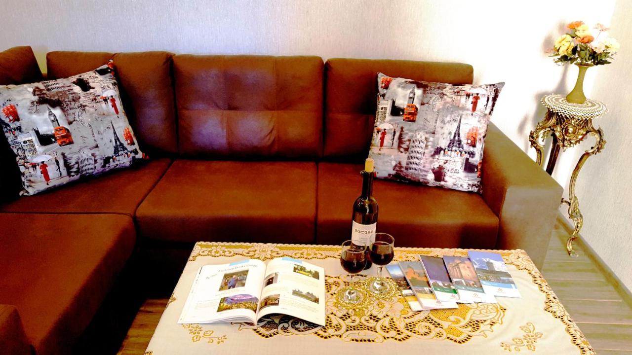 Fantaflat Old Tbilisi Apartment エクステリア 写真