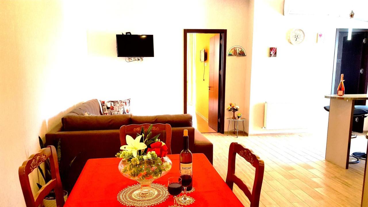 Fantaflat Old Tbilisi Apartment エクステリア 写真