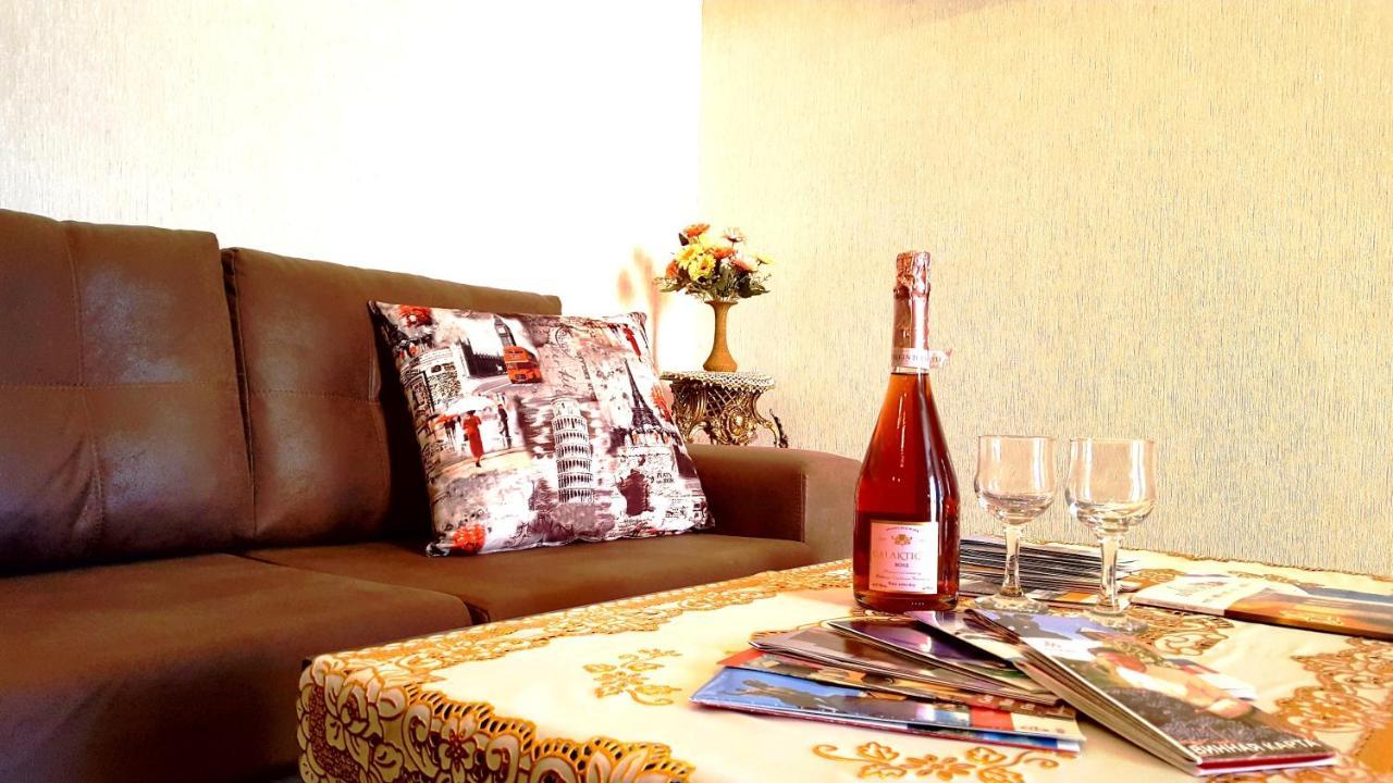 Fantaflat Old Tbilisi Apartment エクステリア 写真
